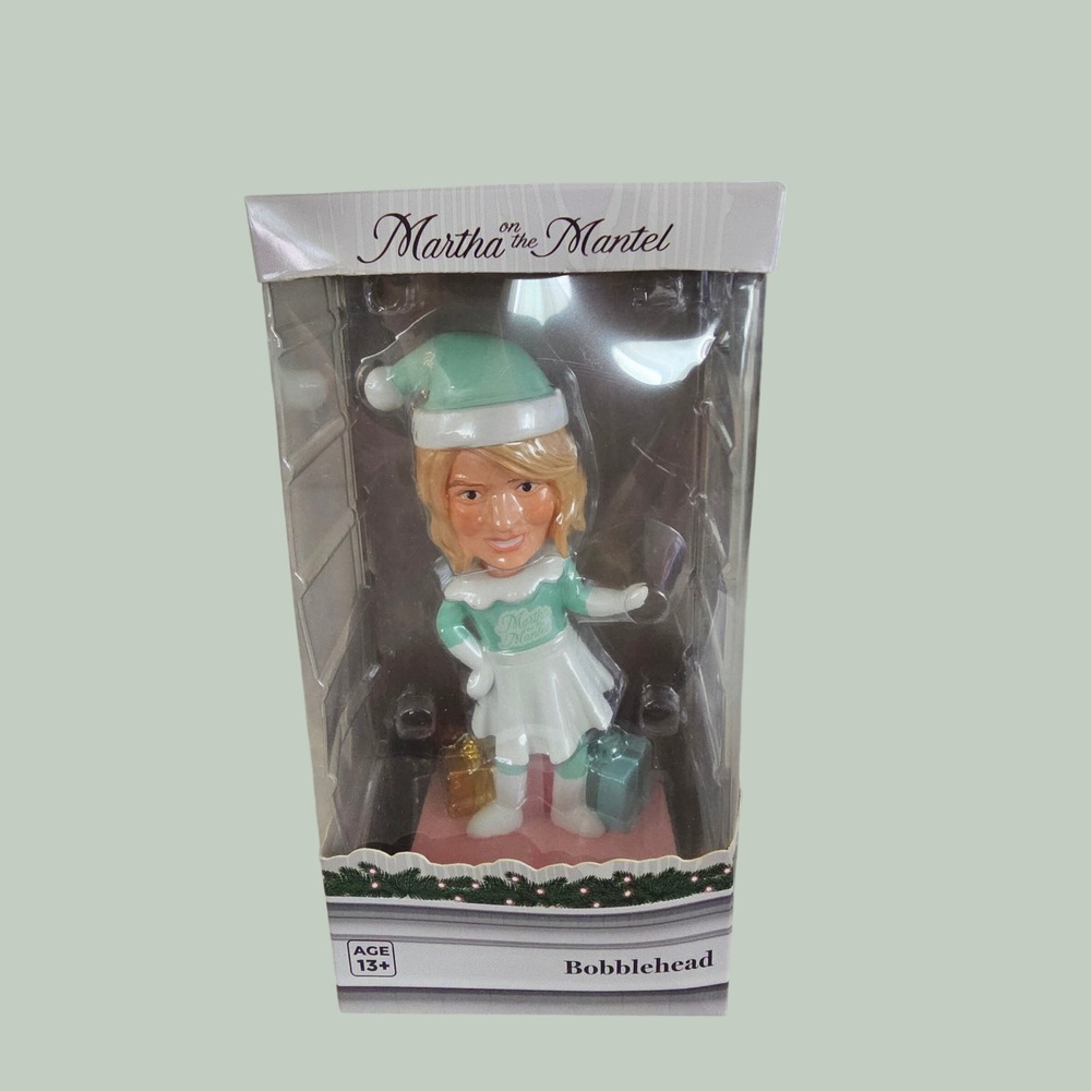 Martha‎ Stewart Martha on the Mantel Holiday Bobblehead CultureFly UGO013AWT New